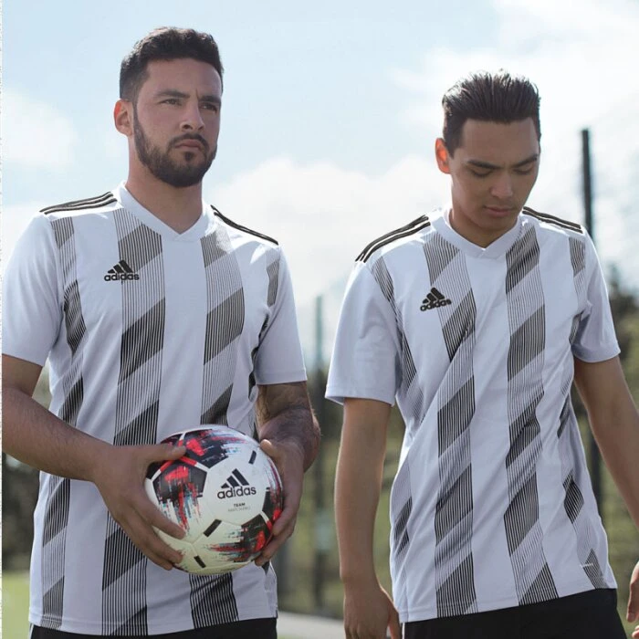 Adidas Trikotsatz 3 Adidas Trikotsatz