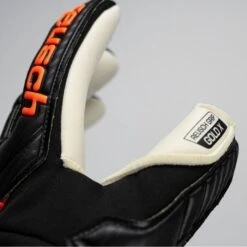 Reusch Attrakt Gold X Gore-Tex Infinium -Fußballbedarf Geschäft reusch attrakt gold x gore tex infinium3